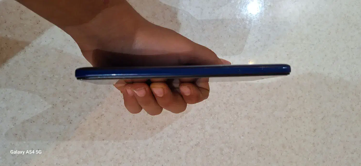 گوشی ردمی ۸|موبایل|اندیشه, اندیشه فاز ۱|دیوار