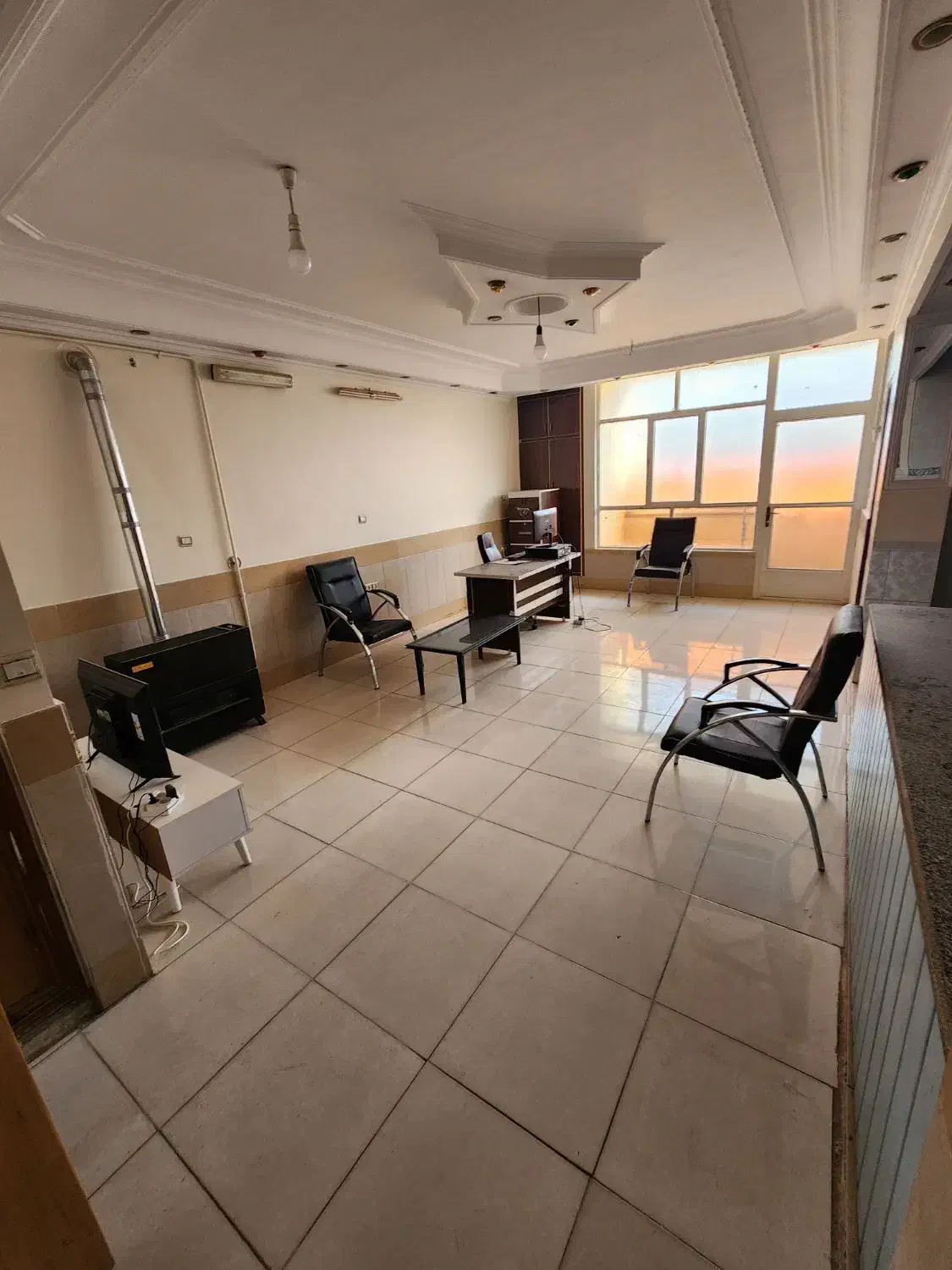 تجاری|اجارهٔ دفتر کار، اتاق اداری، مطب|فولادشهر, B2|دیوار