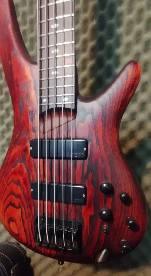 گیتار باس آیبانز اس ار 605|گیتار، بیس، امپلیفایر|تهران, تهرانپارس جنوبی|دیوار