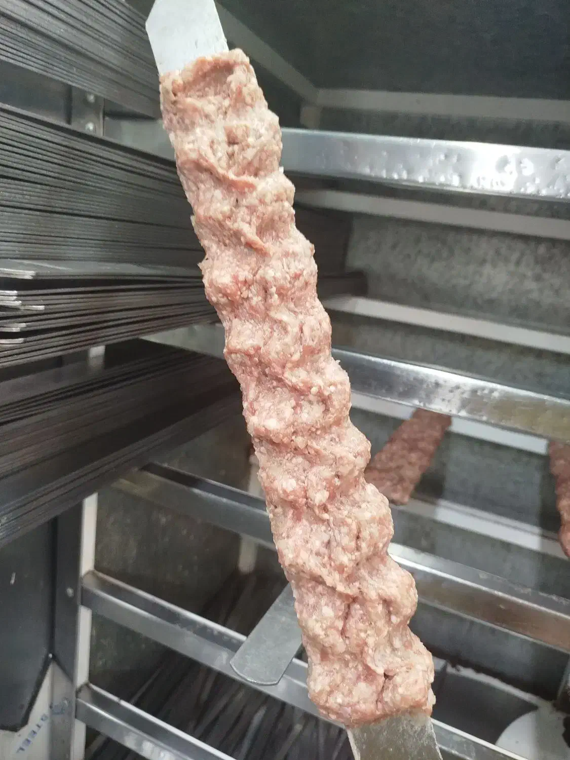 کارگر ساده در کبابی|استخدام خدمات فروشگاه و رستوران|تهران, تهرانسر شمالی|دیوار