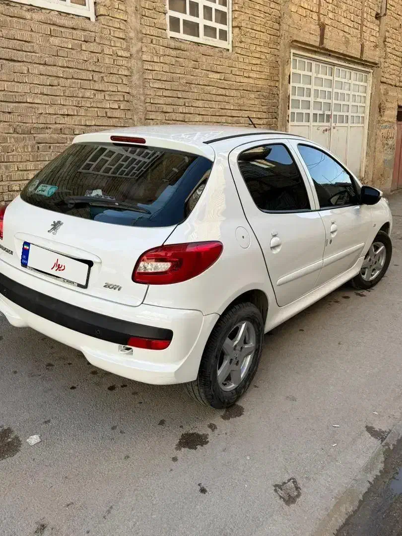 ۲۰۷ سفید مدل ۴۰۱|خودرو سواری و وانت|مرودشت, ژیان|دیوار