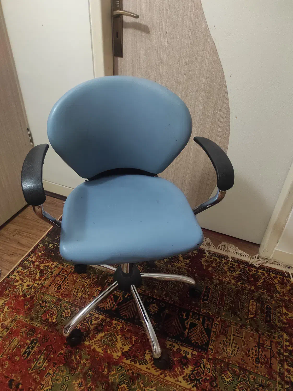 صندلی چرخدار|صندلی و نیمکت|اهواز, شهرک نفت|دیوار