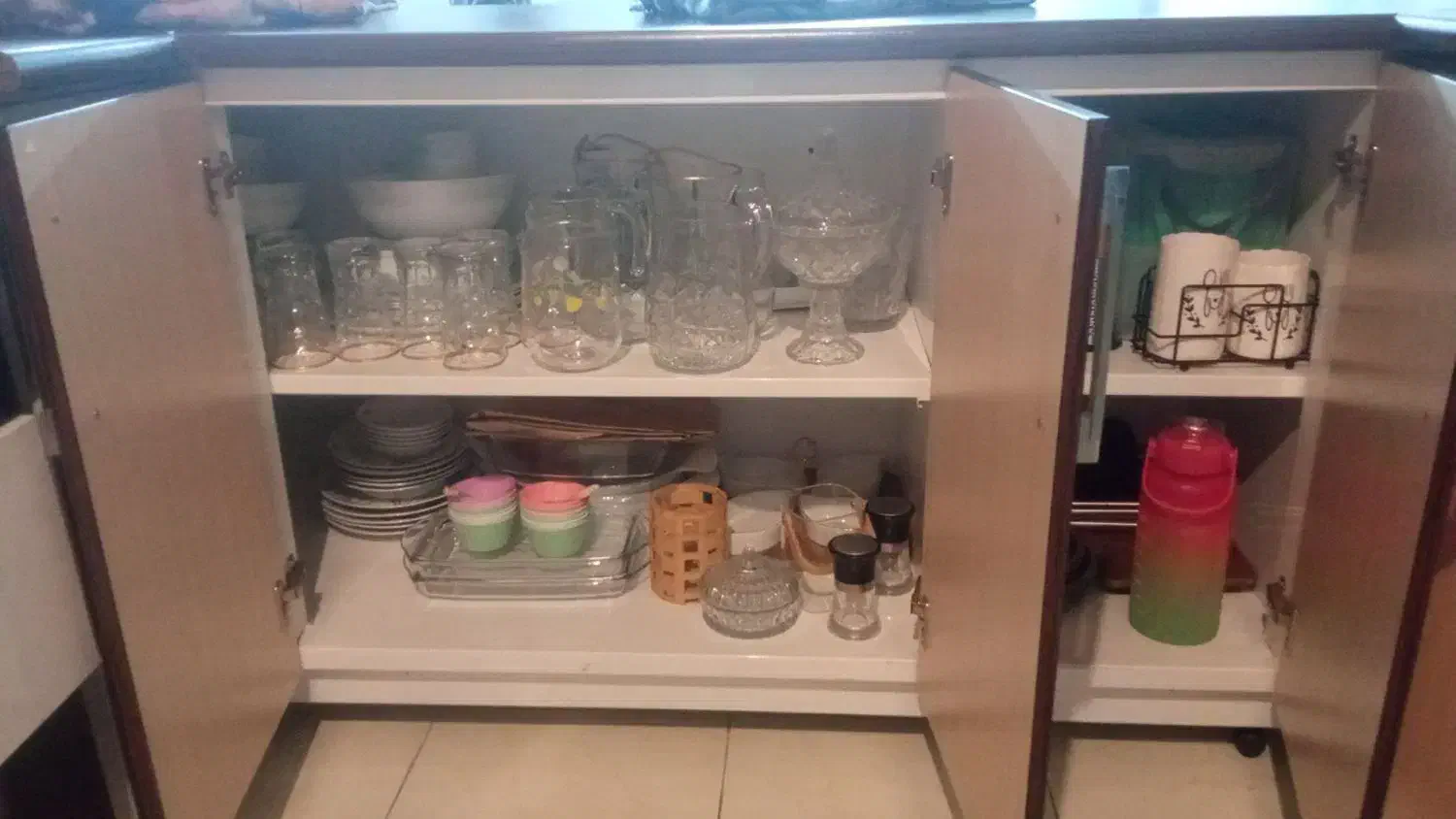 کابینت سالم و تمیز،|مصالح و تجهیزات ساختمان|فولادشهر, مسکن مهر فولادشهر|دیوار