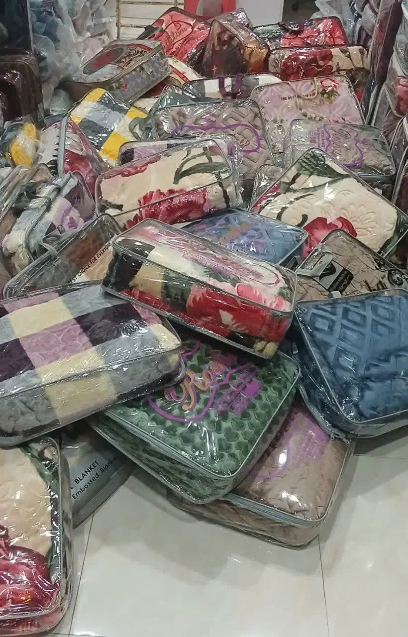 کادو روز مادر  فروش. اقتصادی ترین|رختخواب، بالش، پتو|ساوه, |دیوار