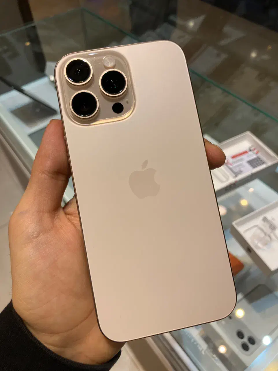 iPhone 16 Pro Max 256GB شرکتی|موبایل|مشهد, کوثر|دیوار