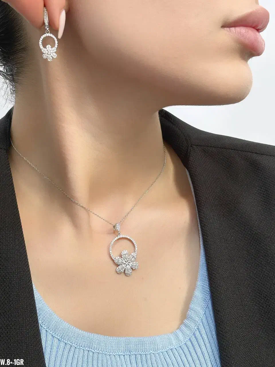 گردنبند و نیم ست نقره جواهری خاص پسند دخترانه۹۳۰|بدلیجات|تبریز, |دیوار