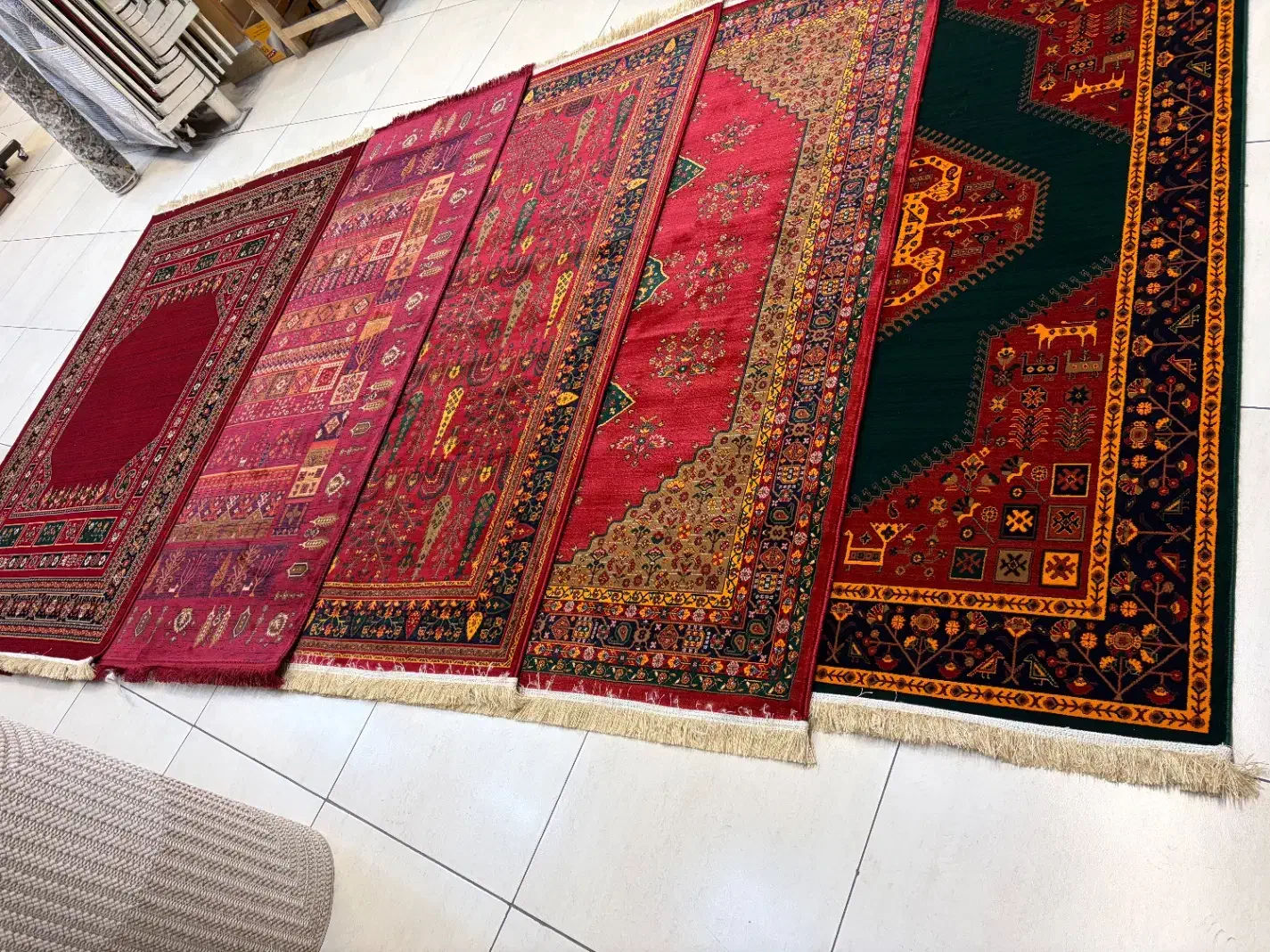 فرش قاجار(فرش آوین)لاکی|فرش|تبریز, |دیوار