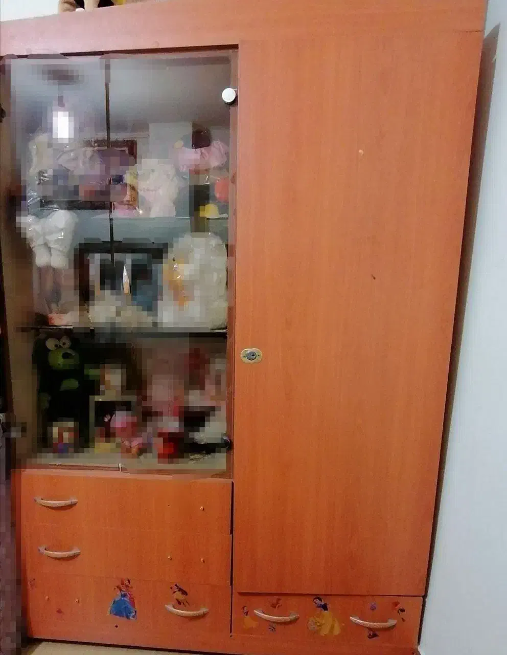 کمد|جاکفشی، کمد، دراور|رشت, امین الضرب|دیوار