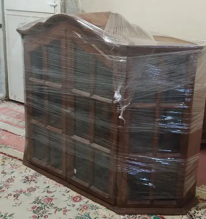 بوفه چوب گردو|بوفه، ویترین، کنسول|آبادان, |دیوار