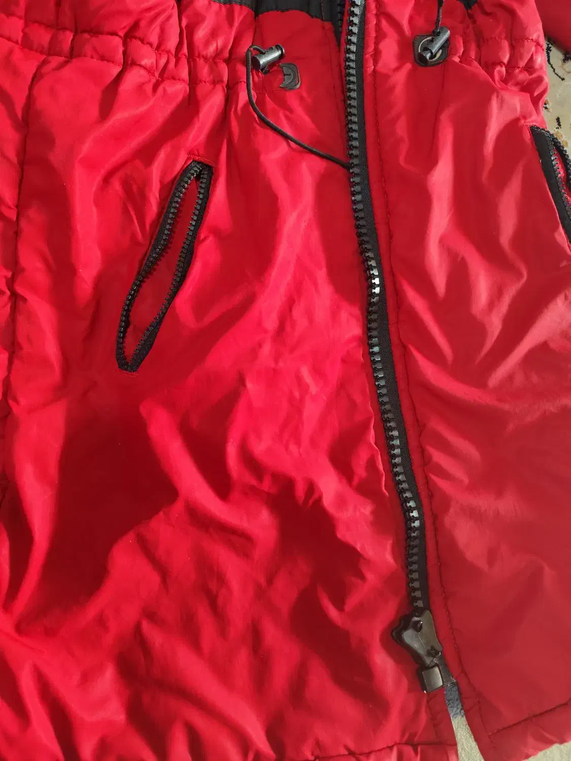 کاپشن|کفش و لباس بچه|نجف‌آباد, گلدشت|دیوار