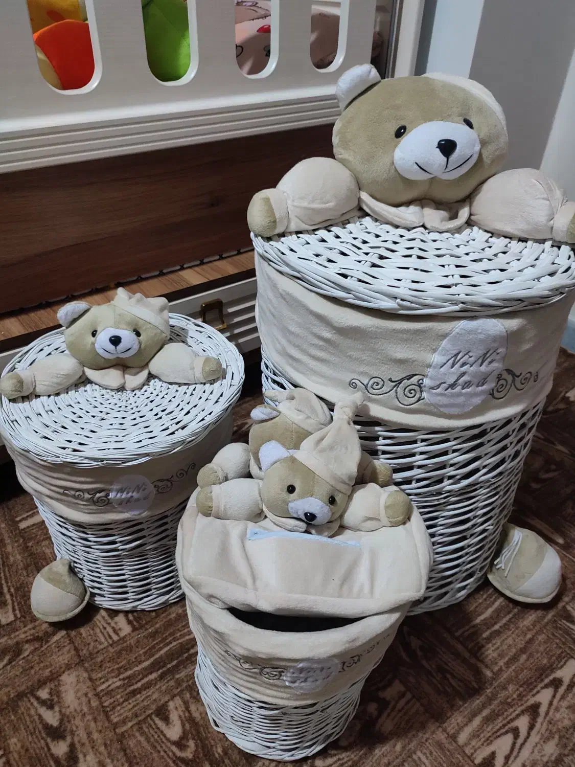 ست سبد حصیری و آباژور و ساعت خرسی|اسباب و اثاث بچه|گلستان (تهران), |دیوار