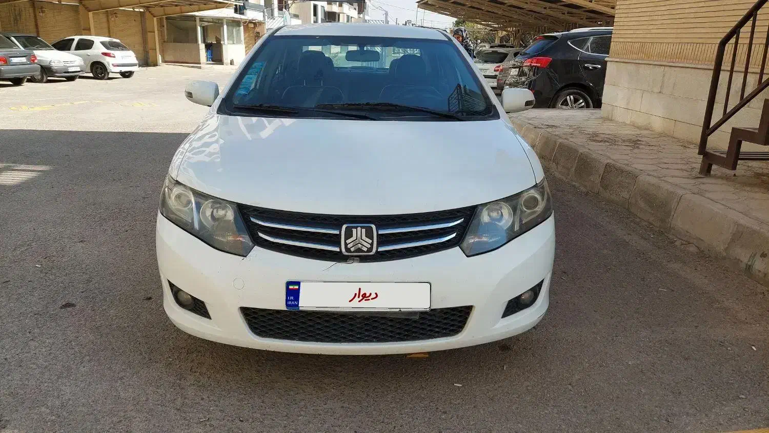 اجاره آریو مدل ۱۳۹۴ خانگی|خودرو اجارهای|اصفهان, شهرستان|دیوار