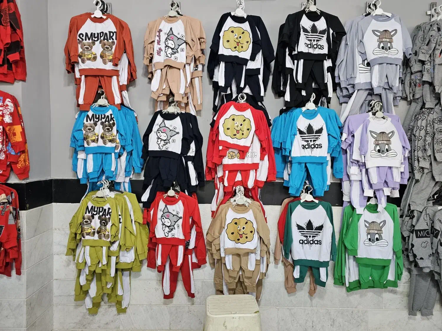 تک و عمده + اقساط + قیمت کف بازار|لباس|ابهر, |دیوار