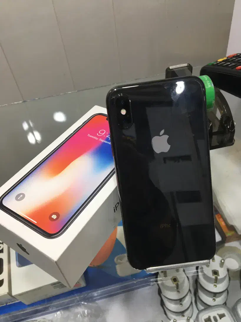 ایفون x 256گیگ|موبایل|همدان, |دیوار