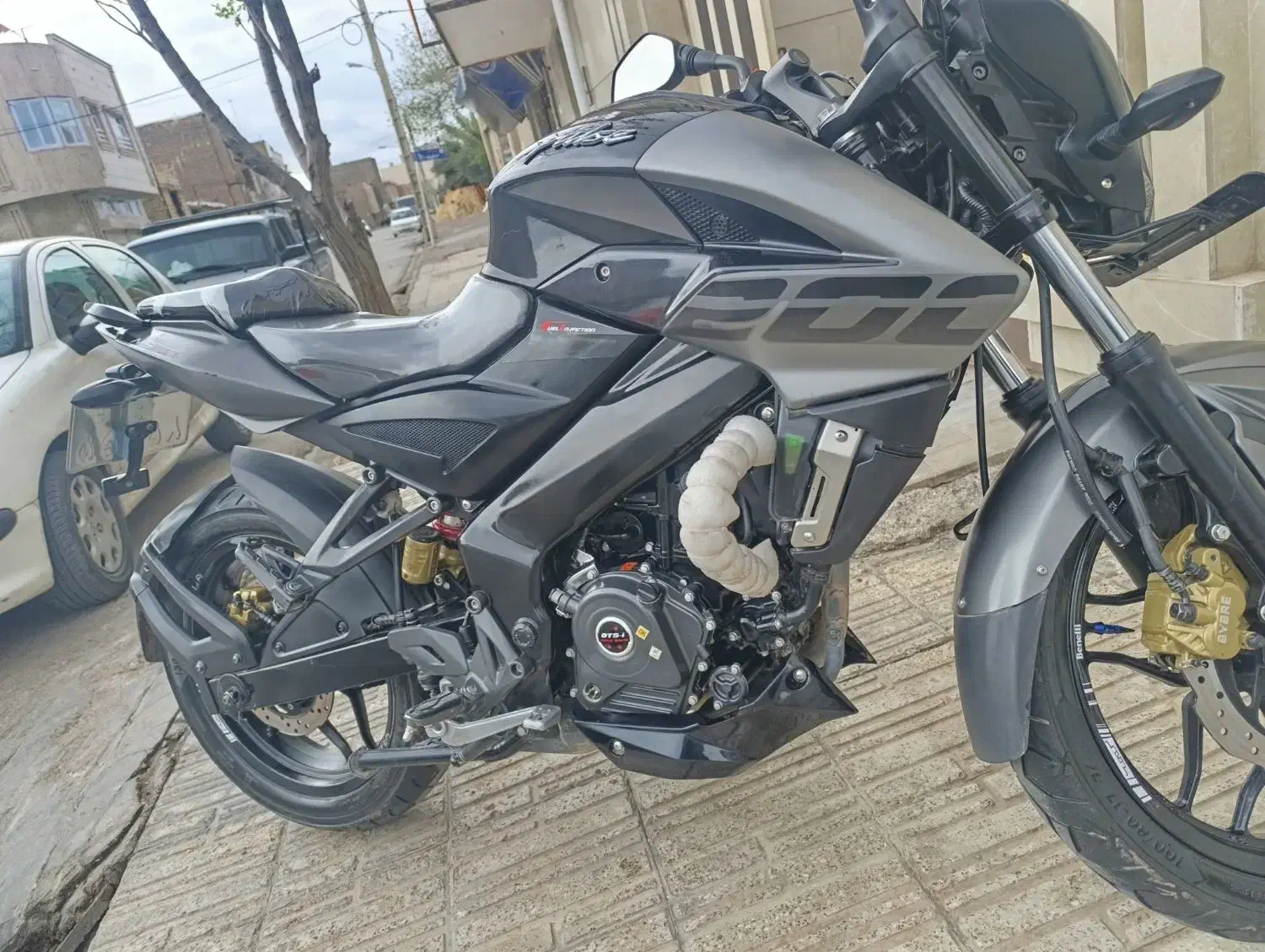 NS200|موتورسیکلت|ساوه, |دیوار