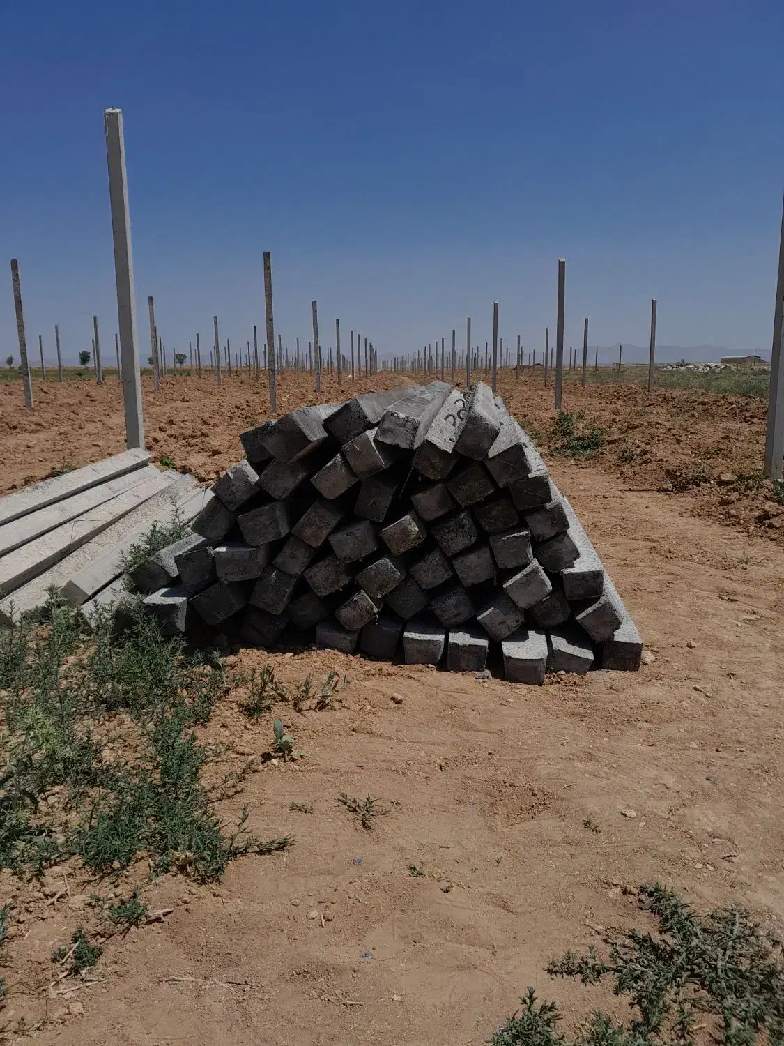 بلوک و پایه فنس|مصالح و تجهیزات ساختمان|کبودرآهنگ, |دیوار