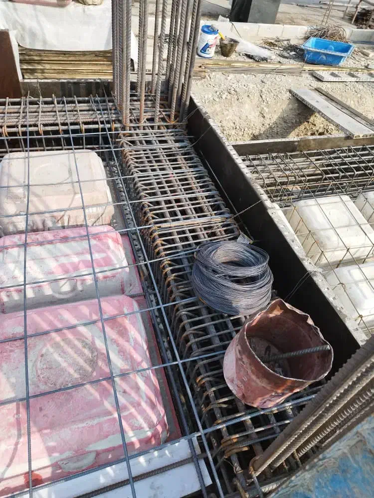 استخدام آرماتوربند|استخدام معماری، عمران و ساختمانی|اندیشه, اندیشه فاز ۴|دیوار