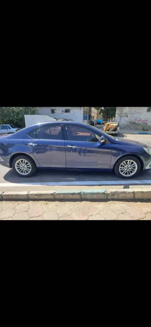 جک جی ۵ اتومات مدل ۹۳ سلامت|خودرو سواری و وانت|تهران, خزانه|دیوار