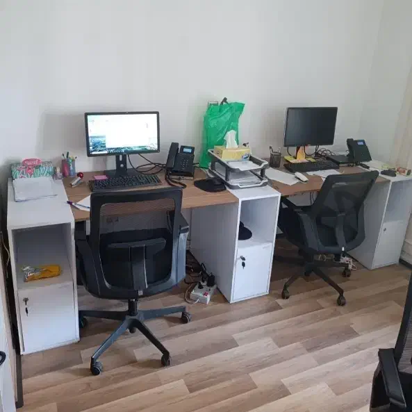 منشی خانم ( آموزشگاه کنکور )|استخدام بازاریابی و فروش|نسیم‌شهر, |دیوار