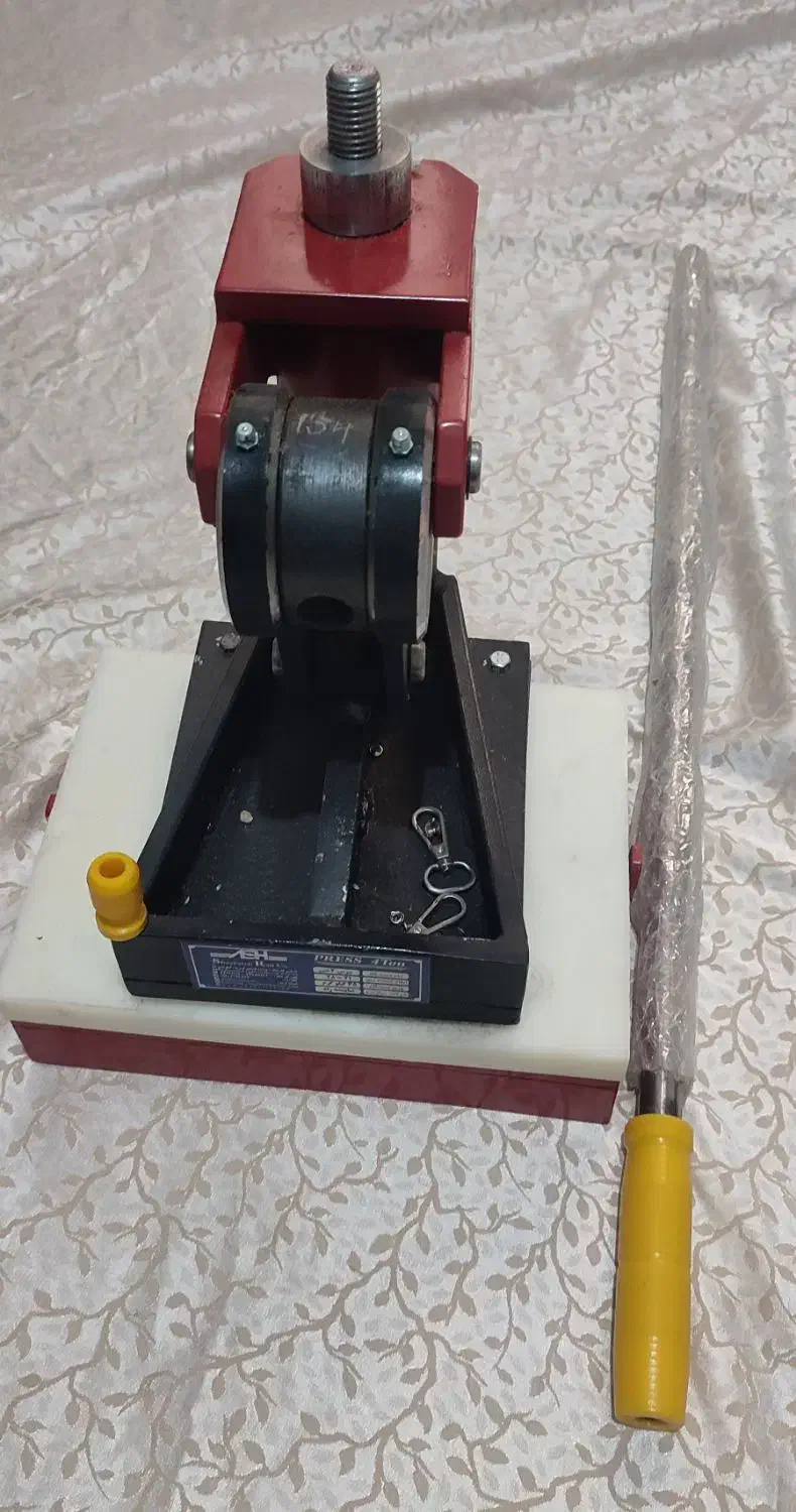 دستگاه پرس چهارتن|ماشین‌آلات صنعتی|ورامین, ورامین|دیوار