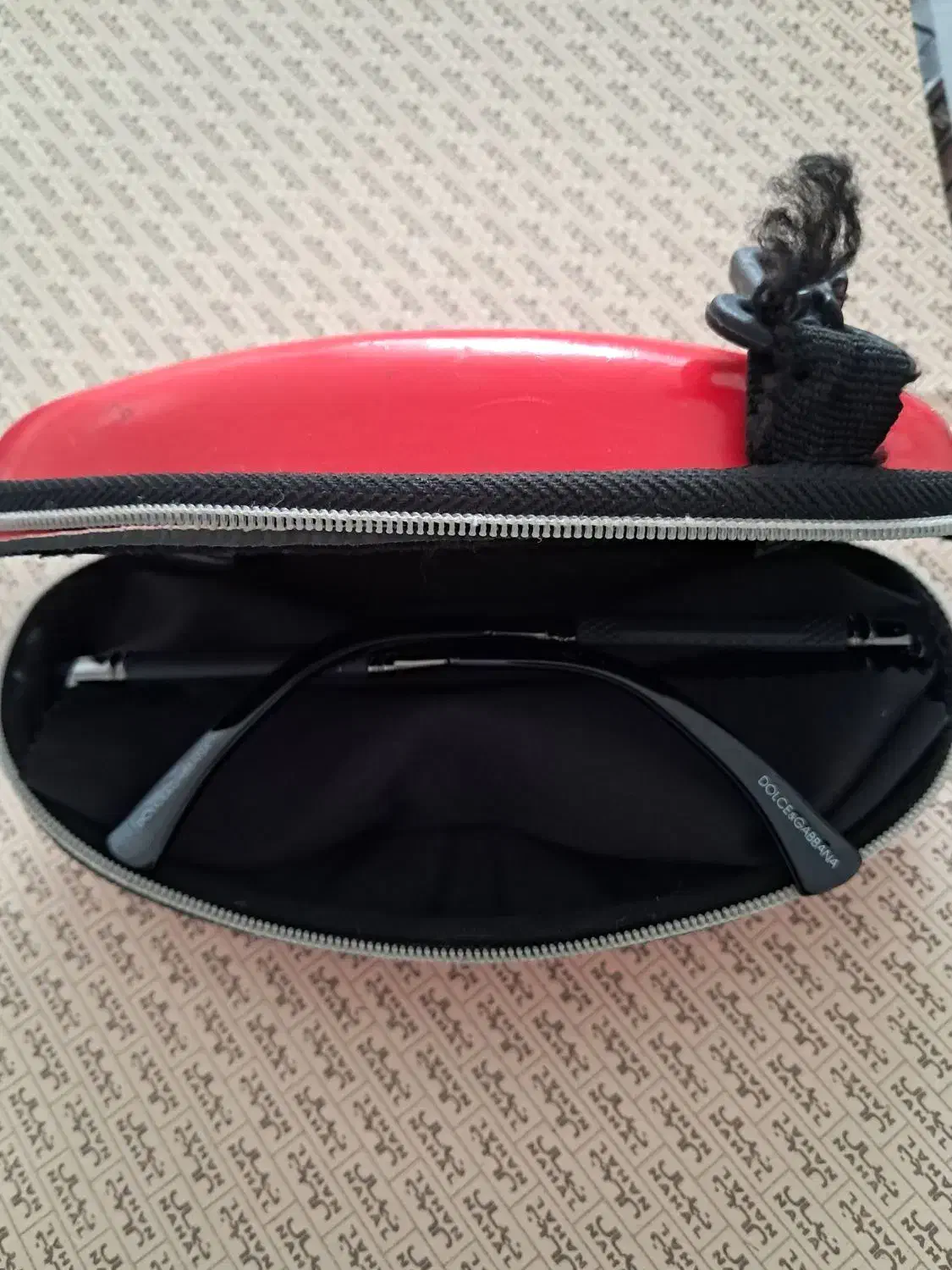 عینک آفتابی|زیورآلات و اکسسوری|باغستان, |دیوار