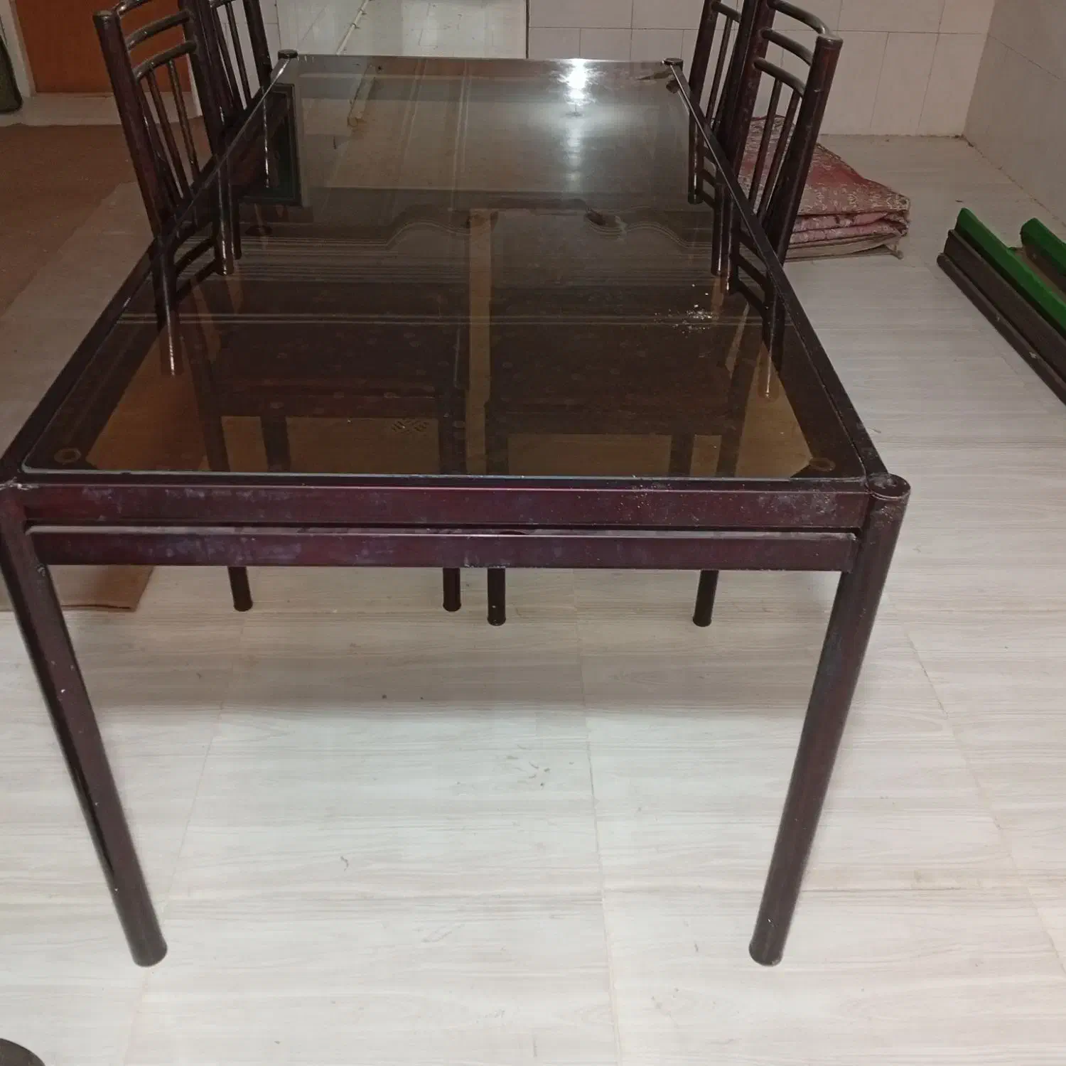 میز غذا خوری|میز و صندلی غذاخوری|کاشمر, |دیوار