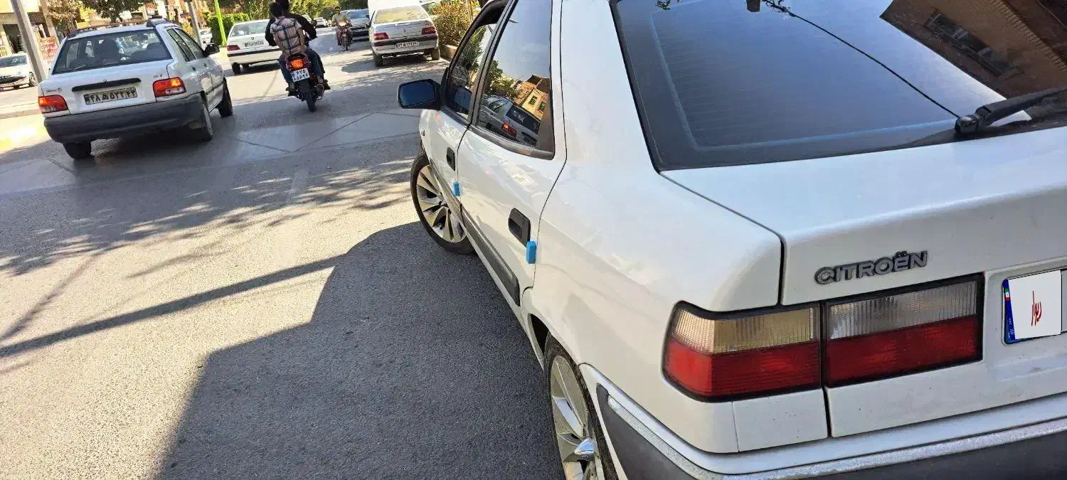 زانتیا مدل ۸۲|خودرو سواری و وانت|باغ بهادران, |دیوار