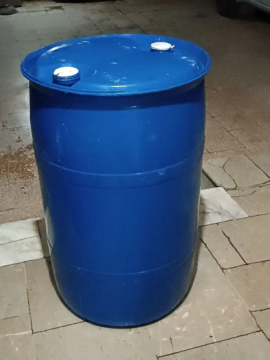 بشکه پلاستیکی|ظروف نگهدارنده، پلاستیکی، یکبارمصرف|دوگنبدان, |دیوار