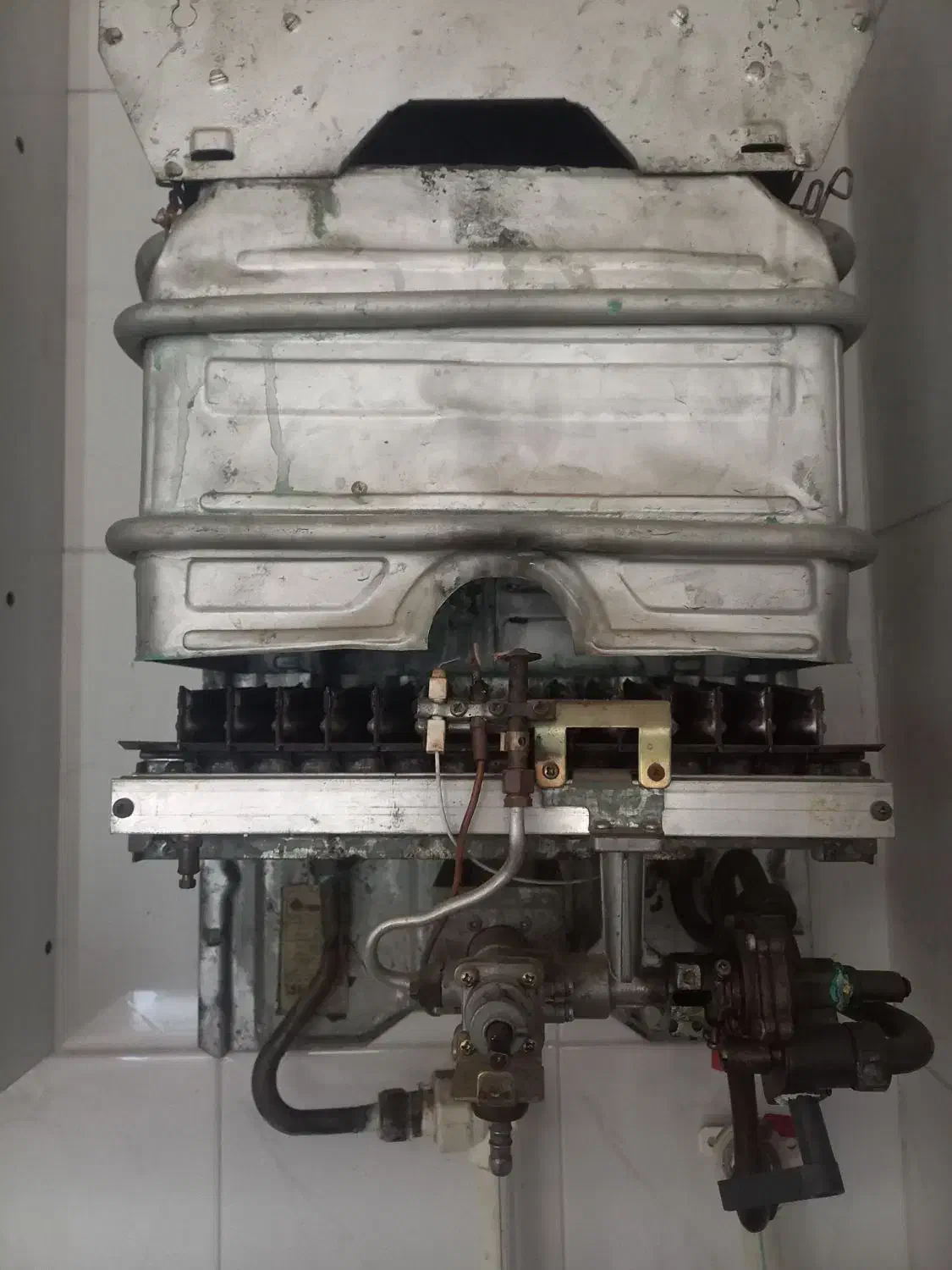 ابگرمکن بوتان ۳۱۱۵|آبگرمکن، پکیج، شوفاژ|دشتابی, |دیوار