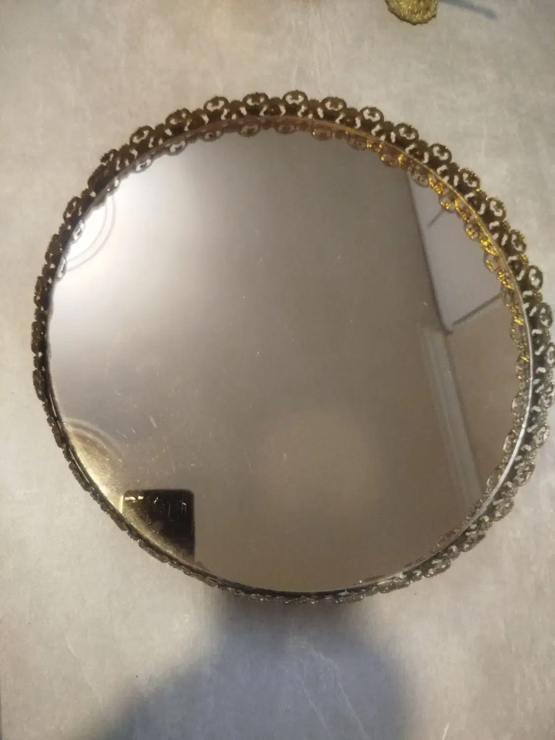 سینی|ظروف سرو و پذیرایی|همدان, |دیوار