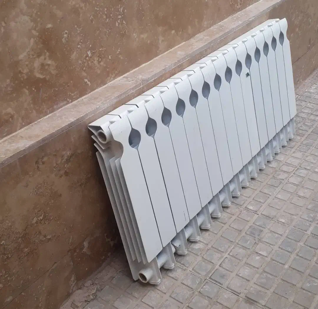 خریدار رادیاتور شوفاژ|آبگرمکن، پکیج، شوفاژ|تهران, صادقیه|دیوار