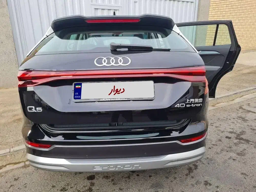 آئودی Q5 2024 تیپ ۳ سیلور پکیج خشک|خودرو سواری و وانت|تهران, محمودیه|دیوار