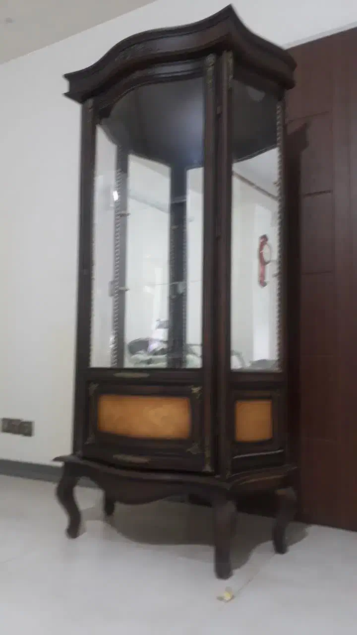 ویترین یا بوفه|بوفه، ویترین، کنسول|شاهین‌شهر, عطار|دیوار