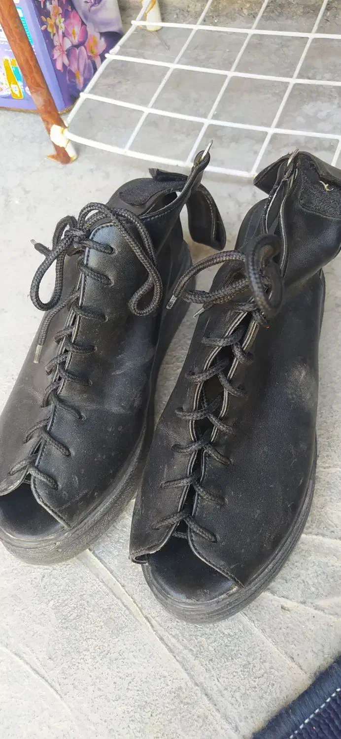 کفش|کیف، کفش، کمربند|سنندج, |دیوار