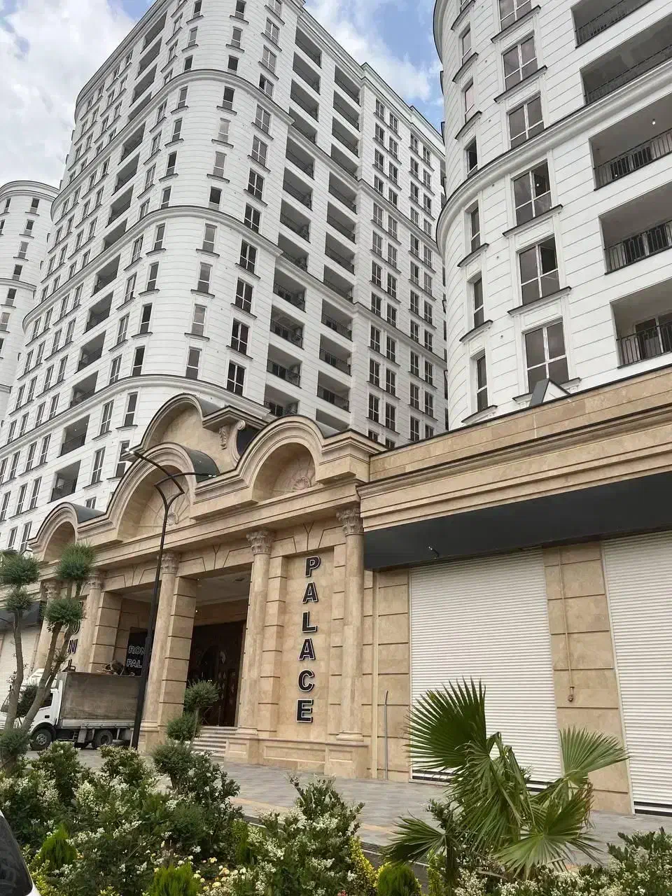معاوضه ملک یا خودرو با برج مجلل رونیکا پالاس|فروش آپارتمان|تهران, شهرک دانشگاه|دیوار