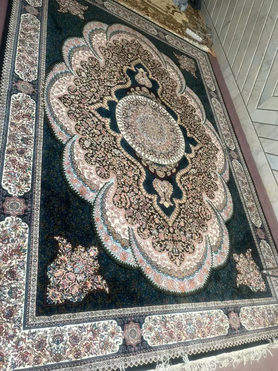 فرش ۹ متری|فرش|نجف‌آباد, کشاورز|دیوار