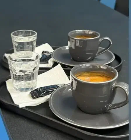 باریستا حرفه ای|استخدام خدمات فروشگاه و رستوران|هشتگرد, شهرک صنعتی هشتگرد|دیوار