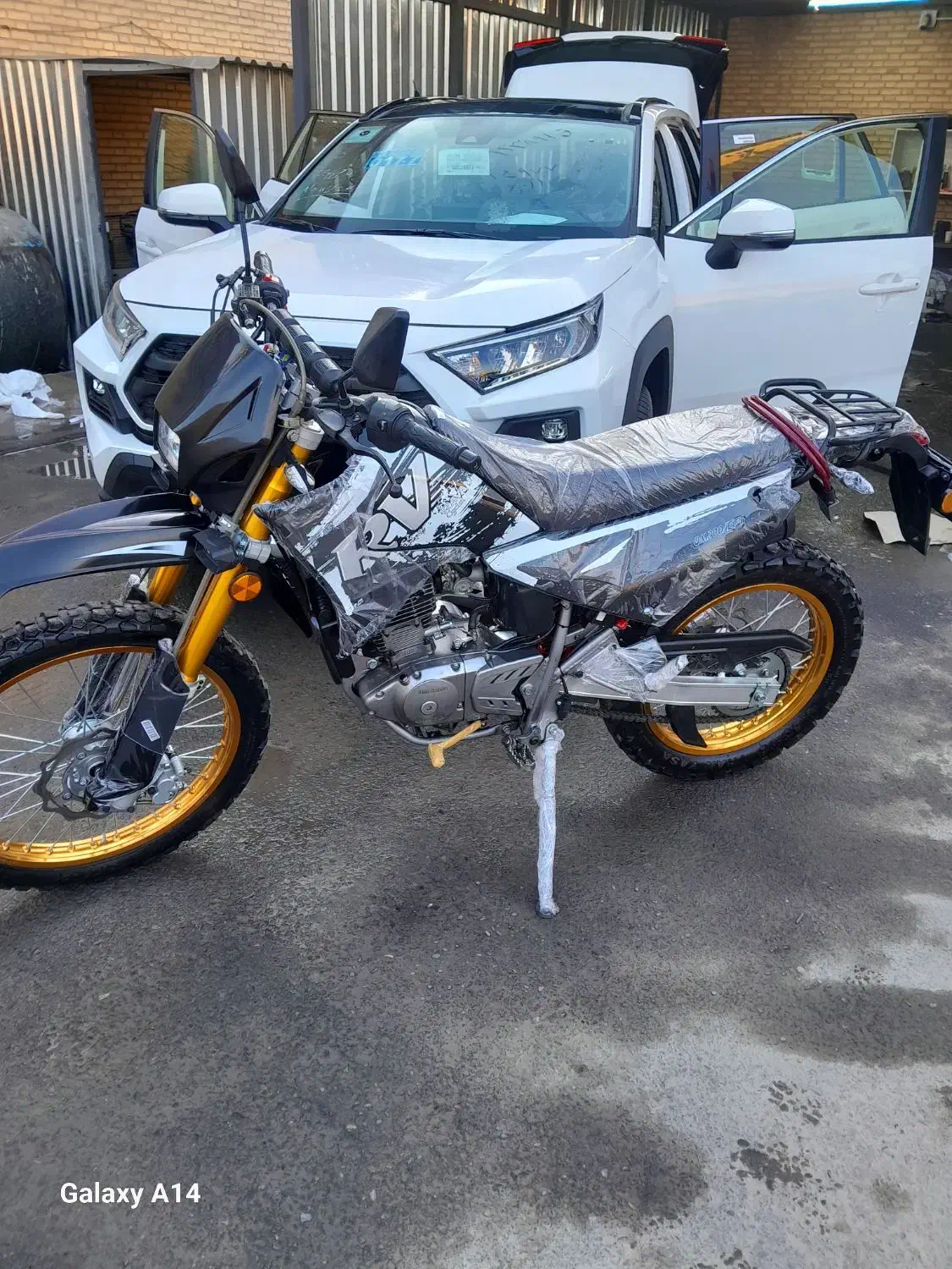 موتور روان ۲۰۰ مشکی ۱۴۰۳|موتورسیکلت|تهران, شهرک غزالی|دیوار