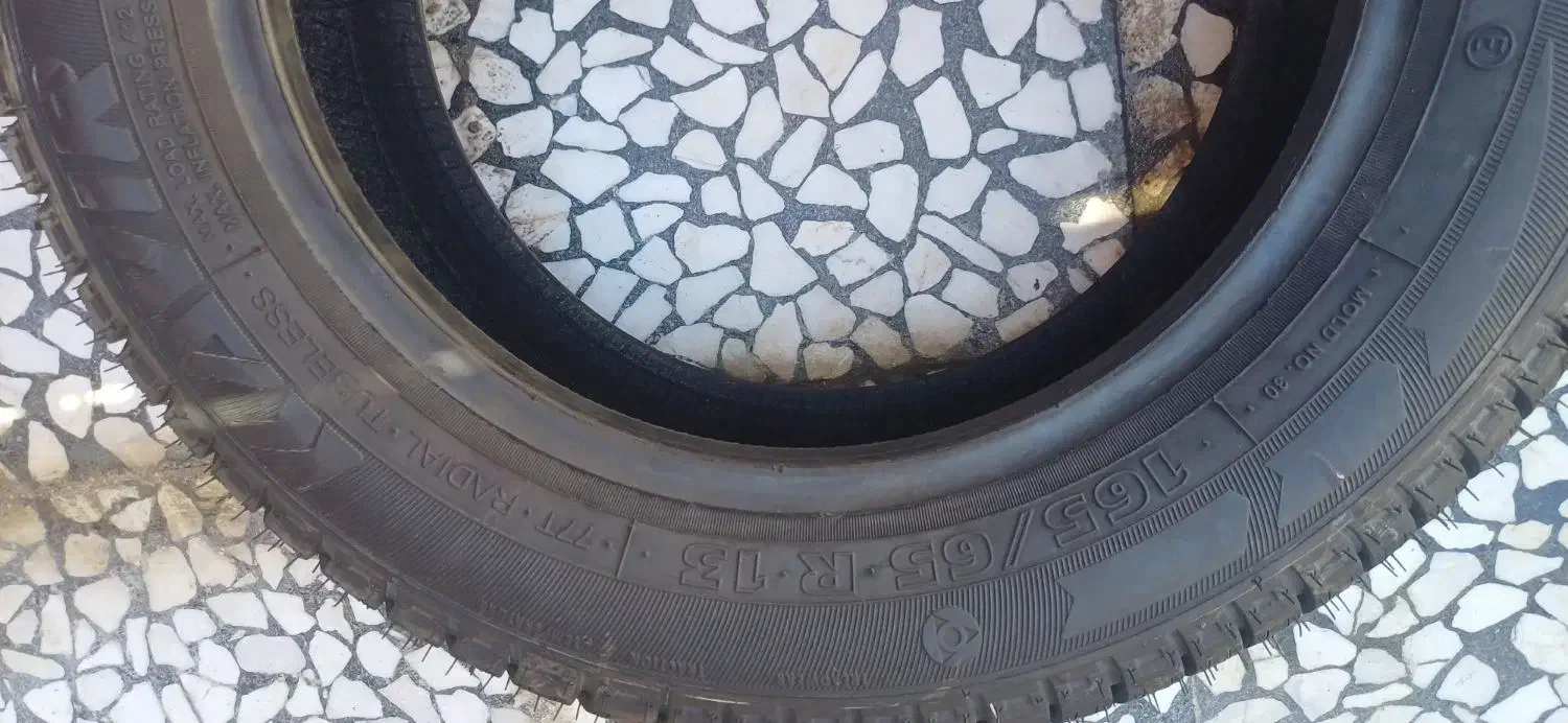 لاستیک بارز|قطعات یدکی و لوازم جانبی|خاش, |دیوار