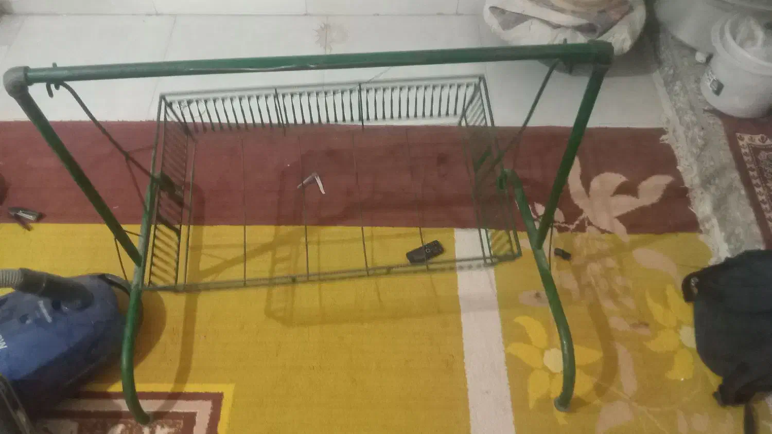 گهواره|تخت و صندلی بچه|شوشتر, |دیوار