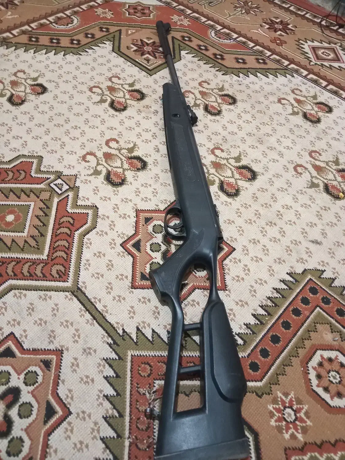 تفنگ اسباب بازی|اسباب‌‌بازی|خاش, |دیوار