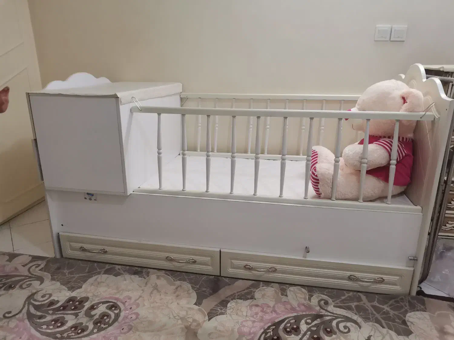 تخت|تخت و سرویس خواب|تهران, بریانک|دیوار