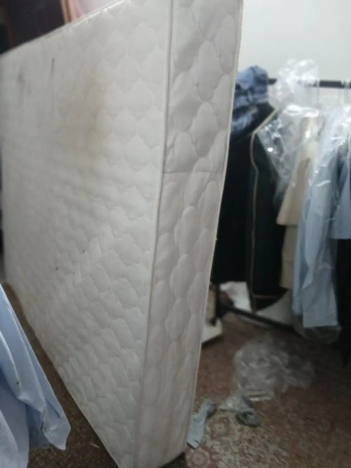 تشک خوشخواب دونفره عرض ۱۶۰کاکرده ۶ماه|تشک تختخواب|لنگرود, |دیوار