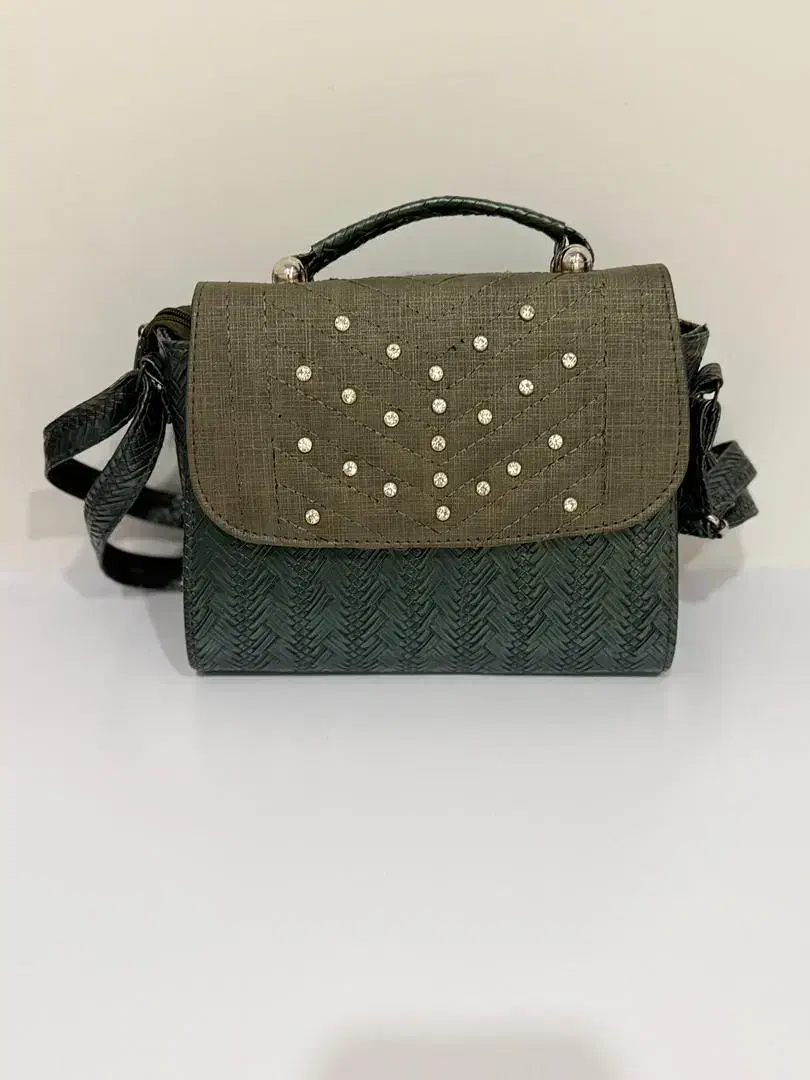 کیف زنانه نو در حد نو|کیف، کفش، کمربند|تهران, شهرک کوهسار|دیوار