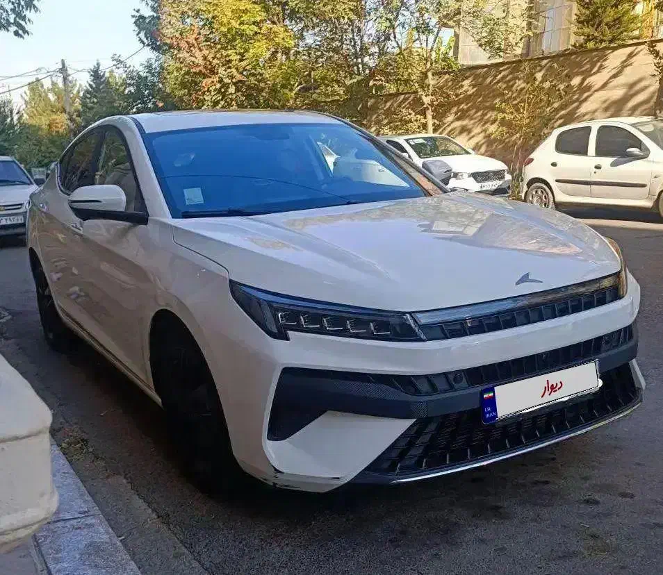 kmc j7 مدل 1403 فوری فروشی فقط مصرف کننده جی 7|خودرو سواری و وانت|کرج, کوی کارمندان جنوبی|دیوار