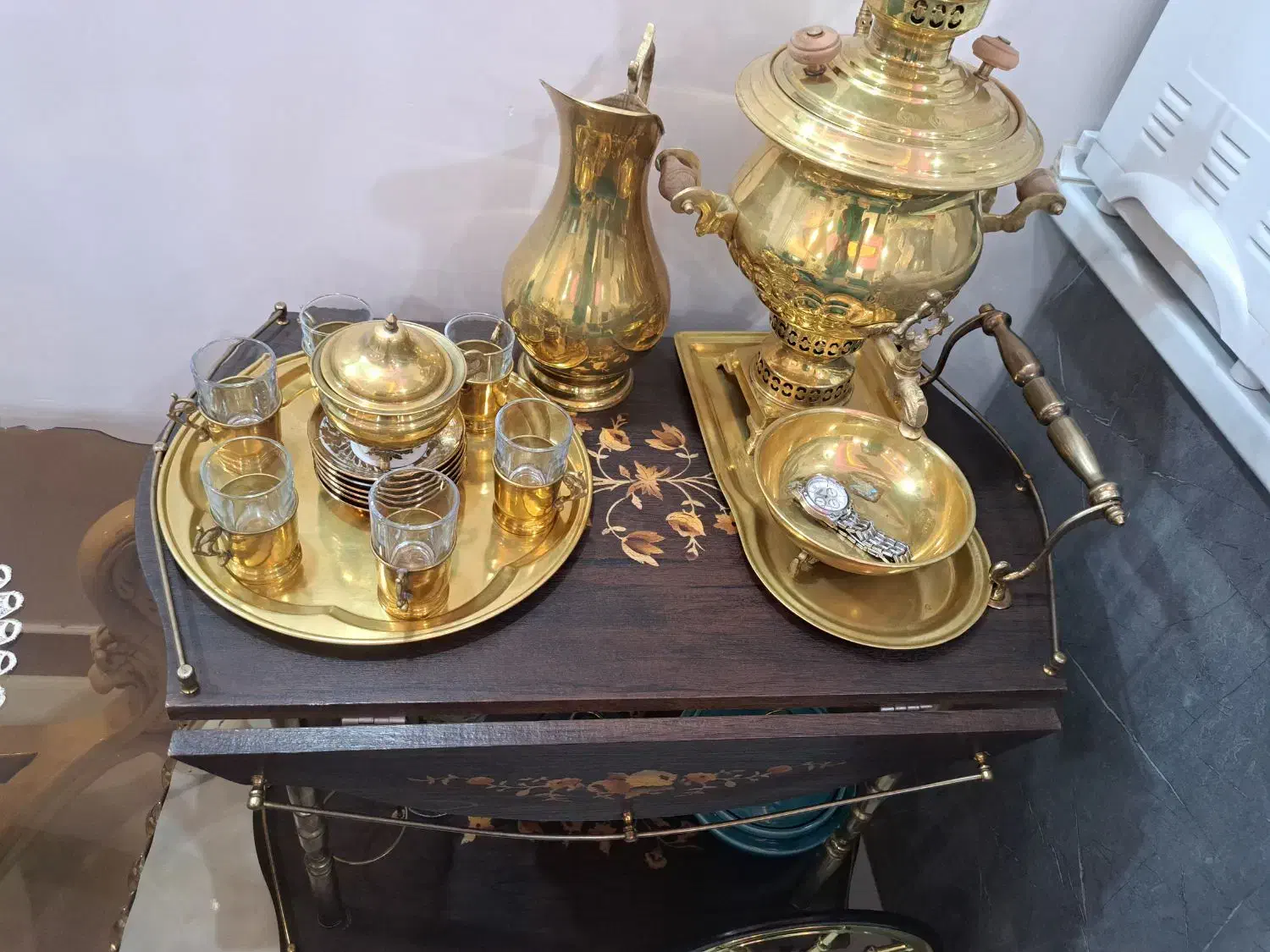 میزبار چوبی|بوفه، ویترین، کنسول|سنگر, |دیوار