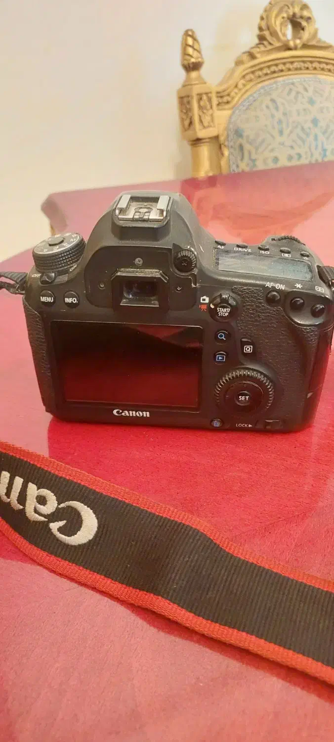 دوربین عکاسی کنون 6d canon|دوربین عکاسی و فیلم‌برداری|شیراز, آبیاری|دیوار