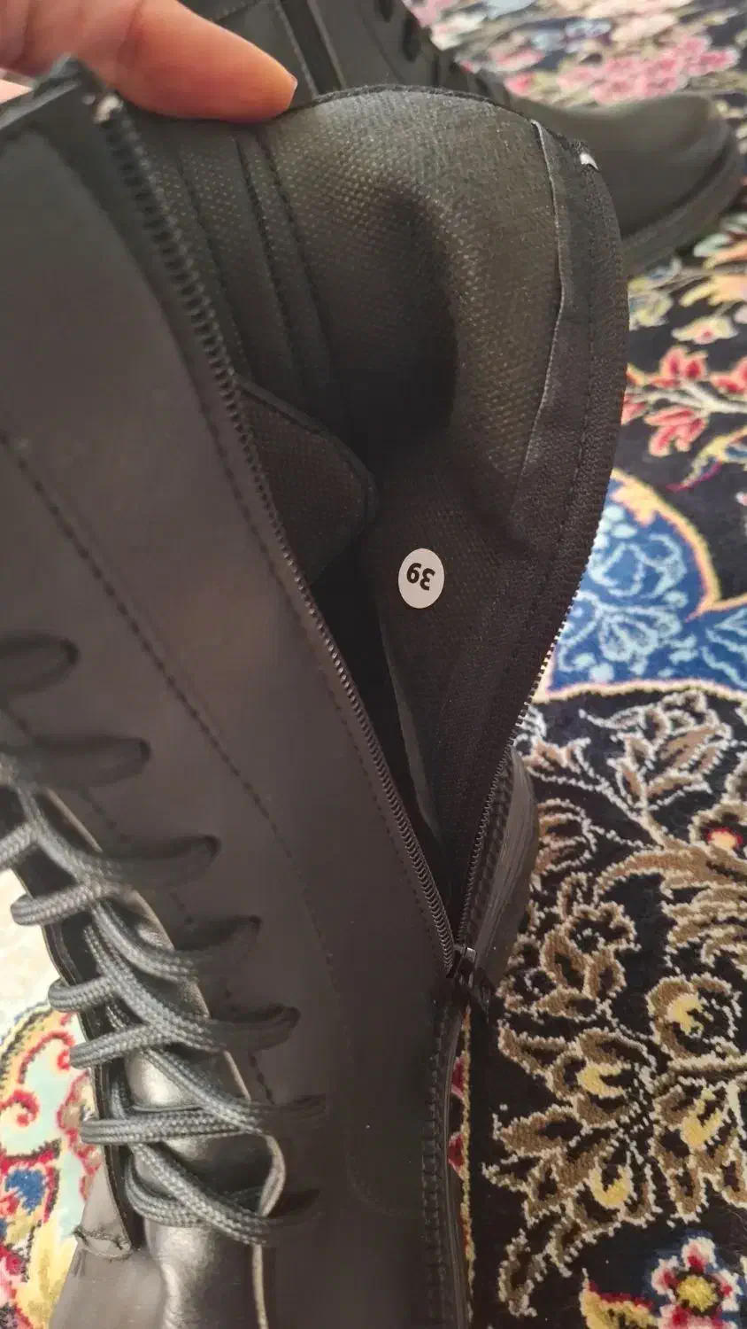 نیم پوت|کیف، کفش، کمربند|مرودشت, ابوذر شمالی‎|دیوار