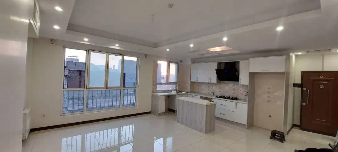 اپارتمان 70 متری نوساز(پارکینگ و اسانسور وانباری)|اجارهٔ آپارتمان|تهران, تسلیحات|دیوار