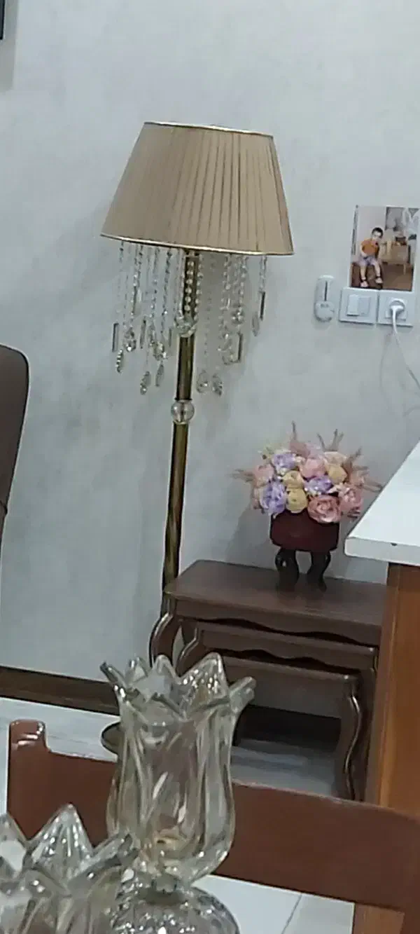 آباژور|چراغ خواب و آباژور|قدس, شهرقدس|دیوار